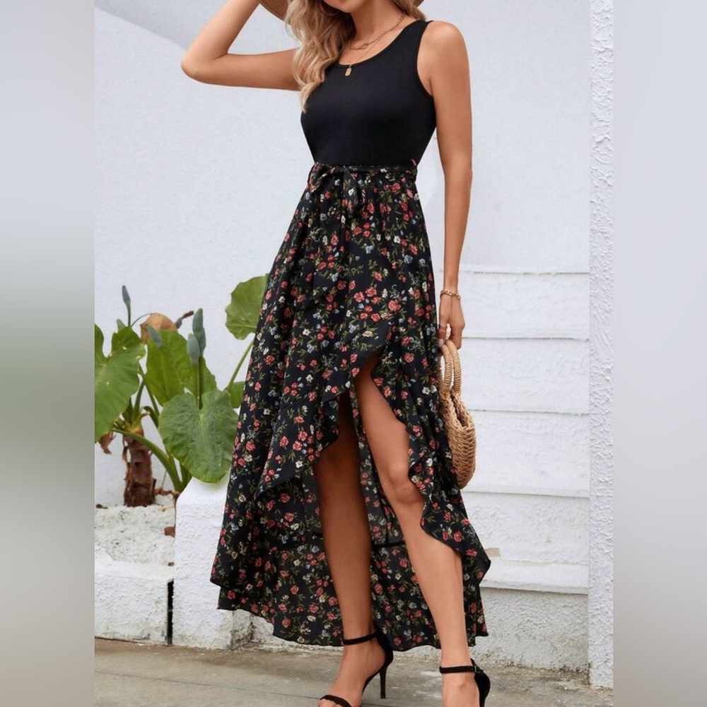 NWOT Maxi dress!!